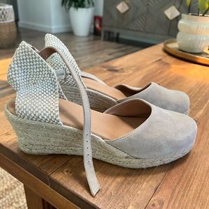 Apaseart Rattan Wedge